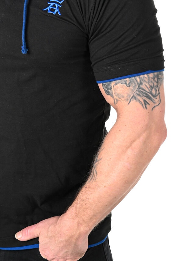 E-T-shirt-with-Hood-BLACK-BLUE-(1-of-3).JPG