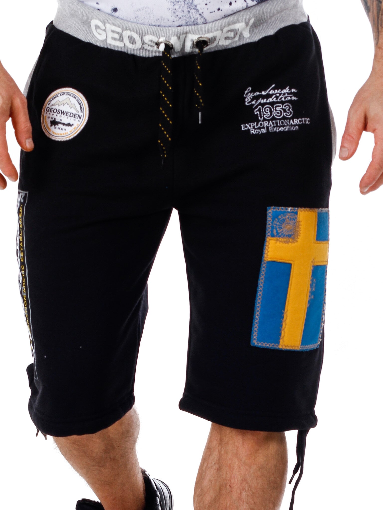 Geo Sweden Bermuda Shorts - Sort