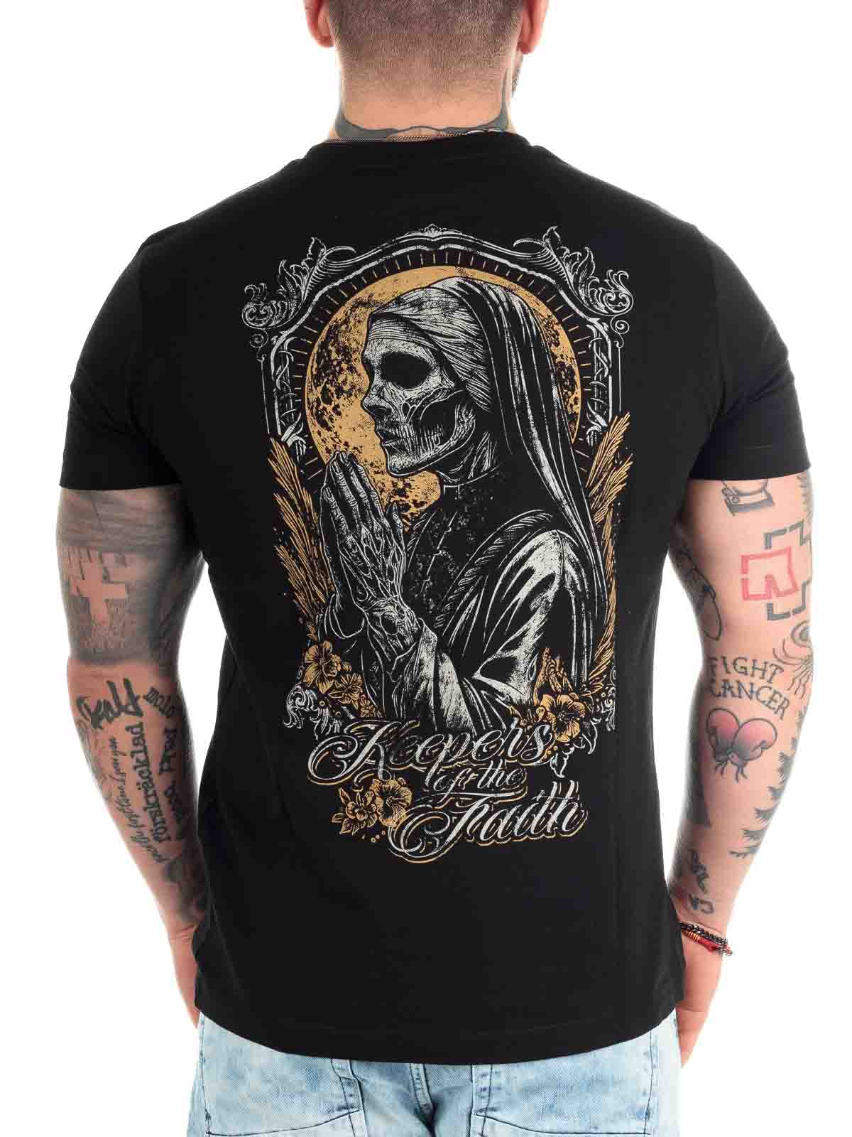 NUN MOON Tee Hyraw_5.jpg