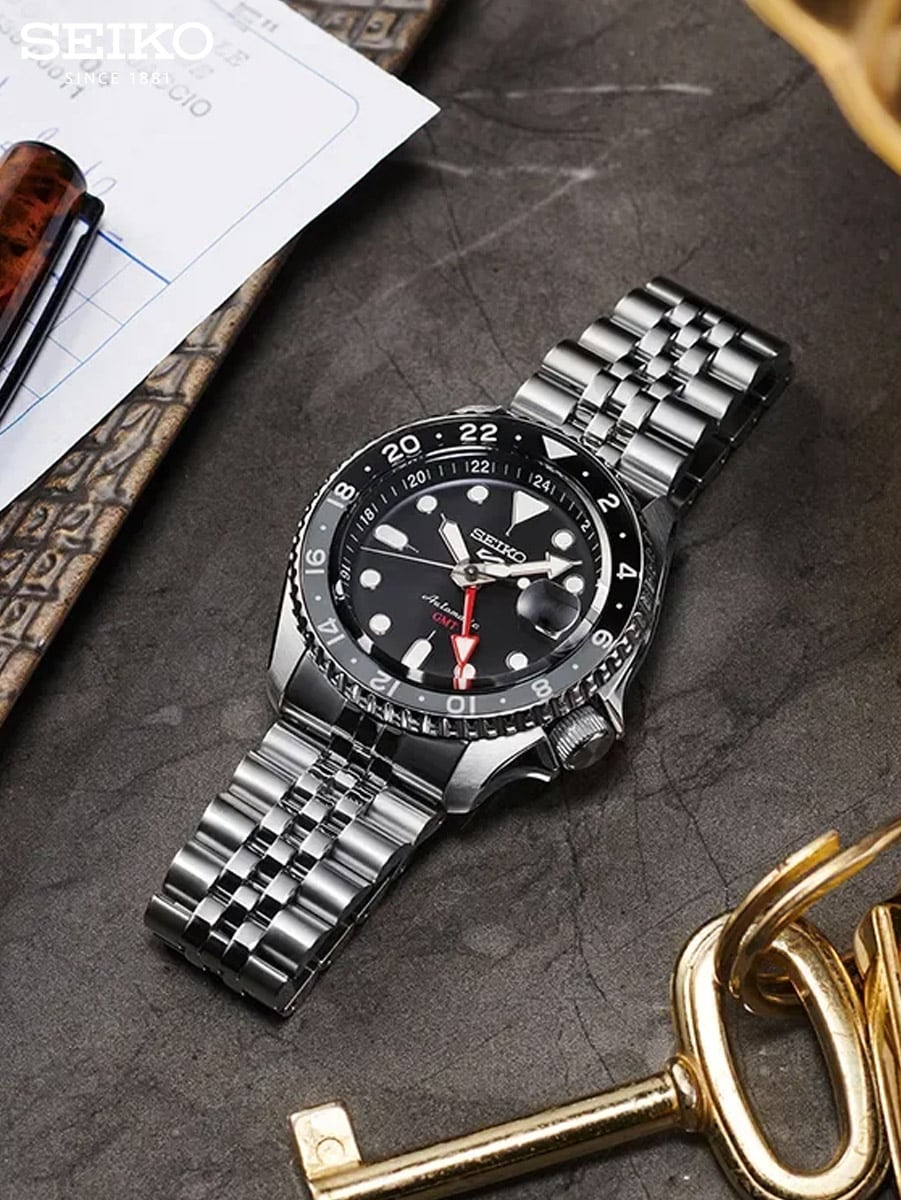 SEIKO 5 SPORTS GMT SSK001K1 3.jpg